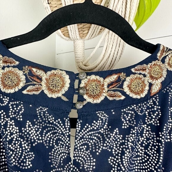 Anthropologie Akemi + Kin Sofia Metallic Jumpsuit Size US 4 - Picture 11 of 13